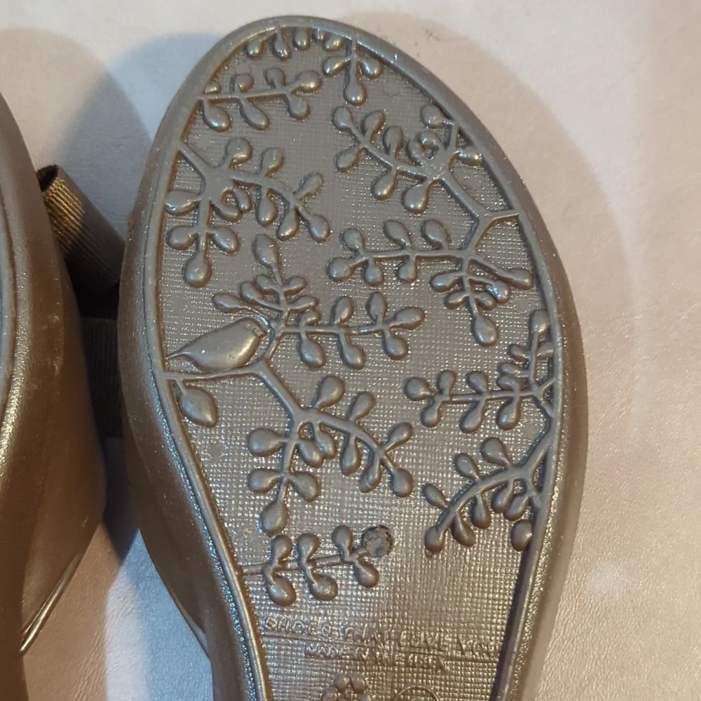 OKA b. Madison Slide Sandals Brown Mini Wedge With Bow Size S 5 - 6 NWOT